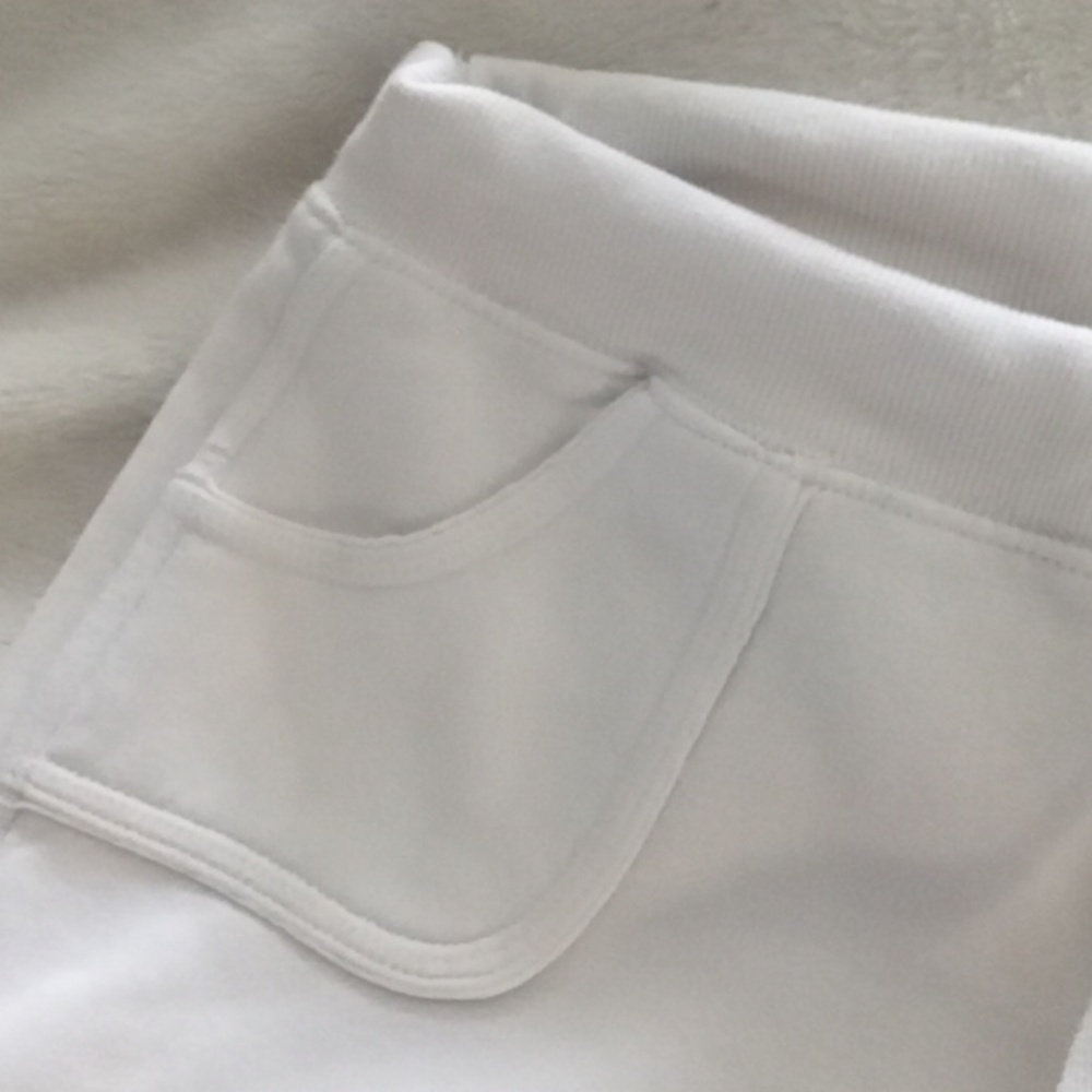 No Boundaries NYC WOMENS SWEAT SHORTS! MEDIUM COMFY - Picture 3 of 10